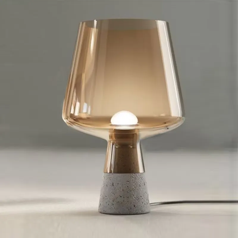 مصباح طاولة إسكندنافي إبداعي ب - مراجعة Light Switch وسعره