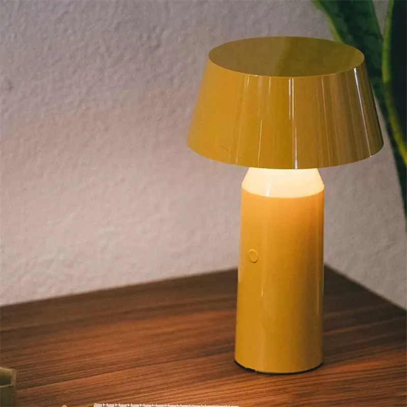 مصباح مكتب LED عصري وإبداعي، إ - مراجعة Light Switch وسعره